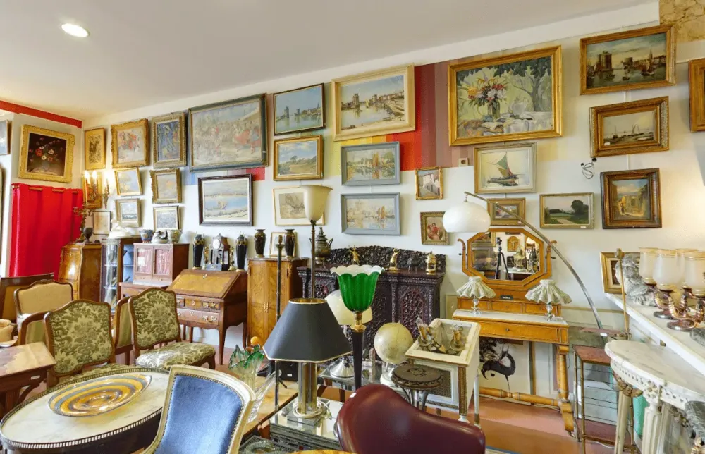 boutique d'antiquités Charpentier